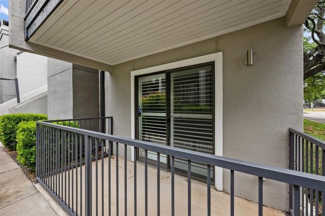 935 La Posada DR 115, Austin, TX 78752