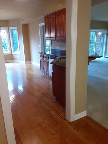 6675 S Cass Avenue 2A, Westmont, IL 60559