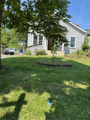 2322 Wallace Avenue, North Chicago, IL 60064