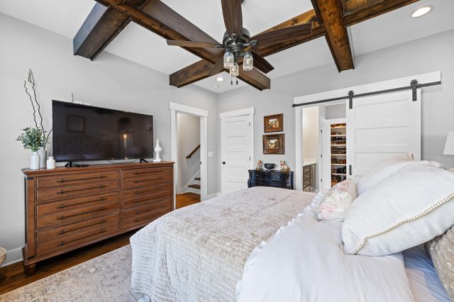 2329 Weeping Willow Drive, Ooltewah, TN 37363