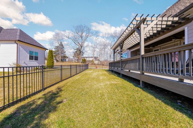 2329 Weeping Willow Drive, Ooltewah, TN 37363