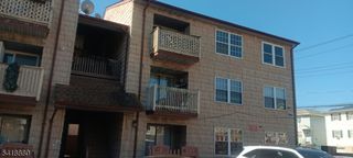 58 S 2Nd St, Elizabeth City, NJ 07206
