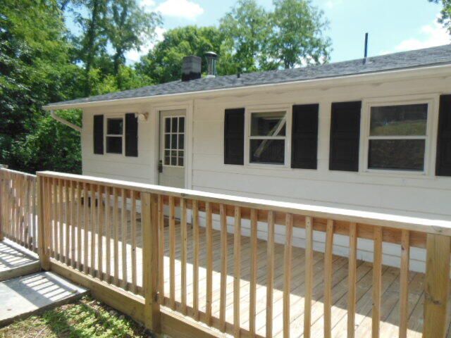 2402 Mount Pleasant Church RD, Fincastle, VA 24090