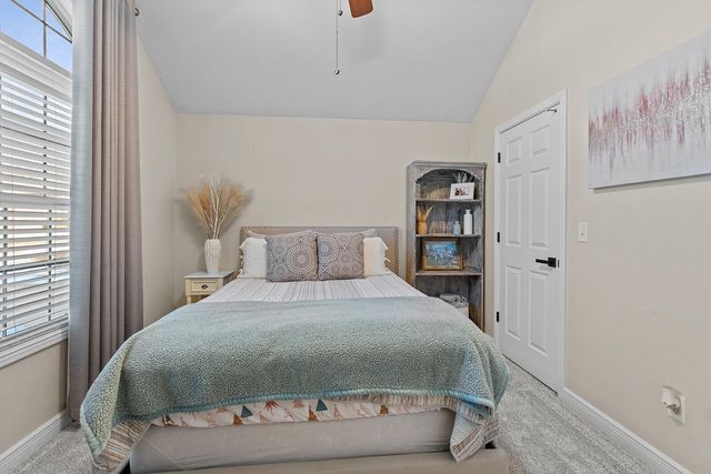 5678 S Fairview Avenue, Springfield, MO 65810