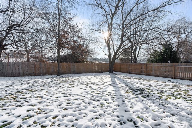 5678 S Fairview Avenue, Springfield, MO 65810