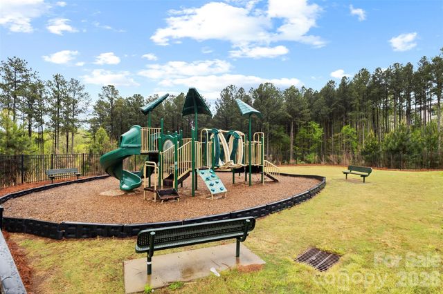 14206 Ridgewater Way, Charlotte, NC 28278