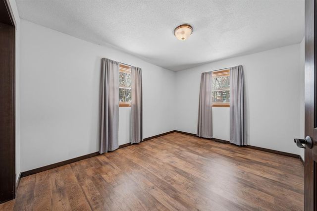 3019 Deerfield Drive, Eau Claire, WI 54703