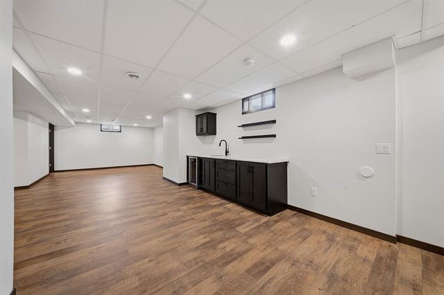 3019 Deerfield Drive, Eau Claire, WI 54703