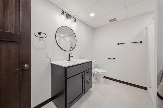 3019 Deerfield Drive, Eau Claire, WI 54703