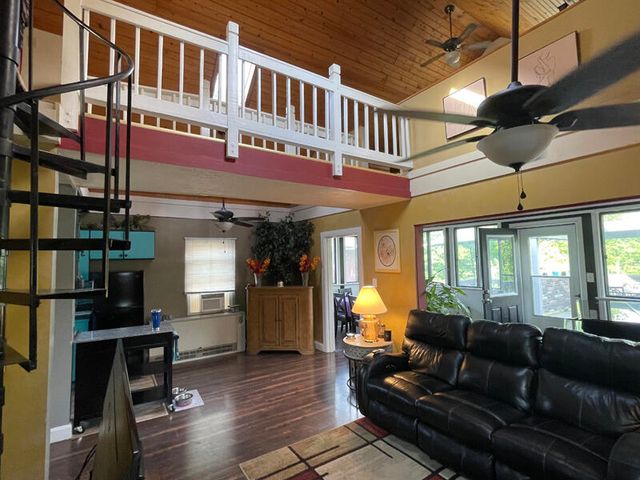 921 Boat Dock Road, Somerset, KY 42501