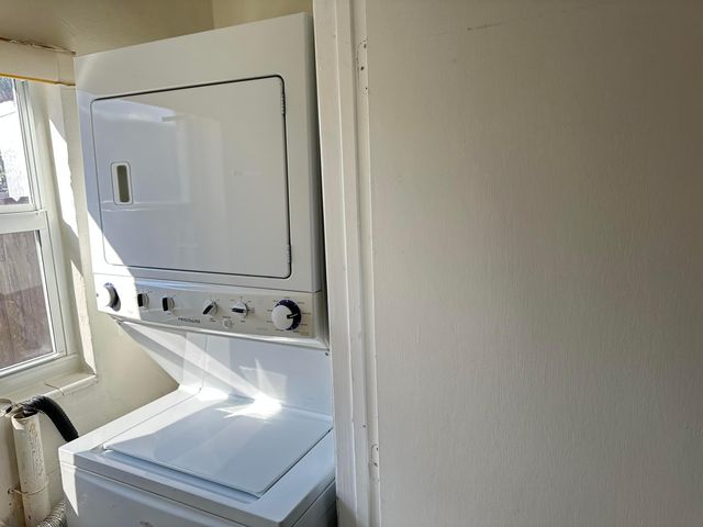 611 El Vedado A, West Palm Beach, FL 33405