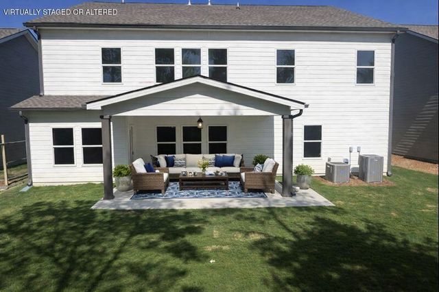 1596 Firelight Way 52, Ooltewah, TN 37363