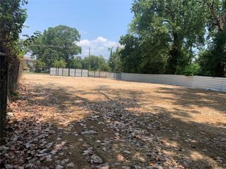 8550 Ley Road, Houston, TX 77028