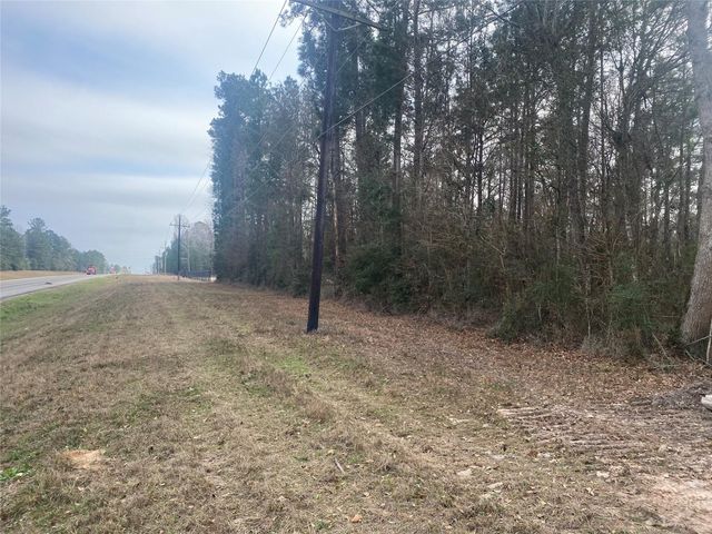 8989 Us Highway 190 W, Livingston, TX 77351