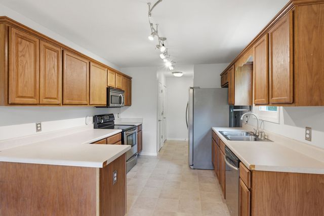 1208 Jason Cir, Ashland City, TN 37015