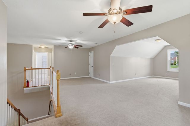 1208 Jason Cir, Ashland City, TN 37015