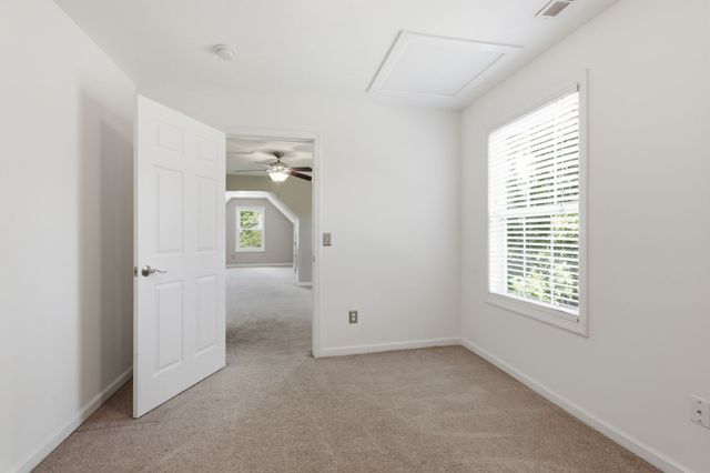 1208 Jason Cir, Ashland City, TN 37015