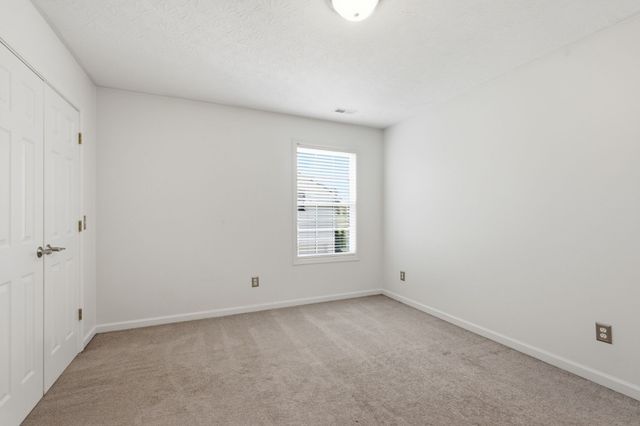 1208 Jason Cir, Ashland City, TN 37015