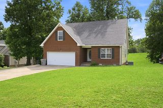 1208 Jason Cir, Ashland City, TN 37015