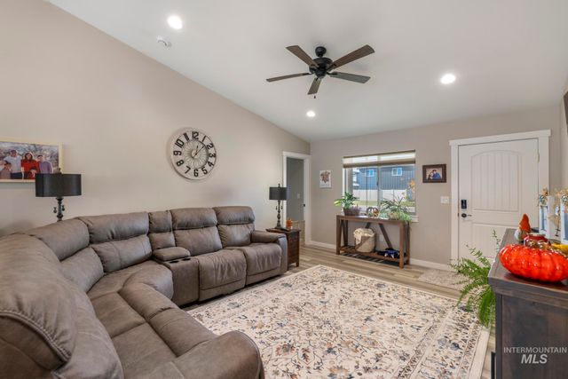 607 Cheri Ct., Kimberly, ID 83341