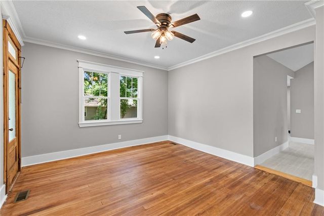 611 Main Street, Clinton, MO 64735