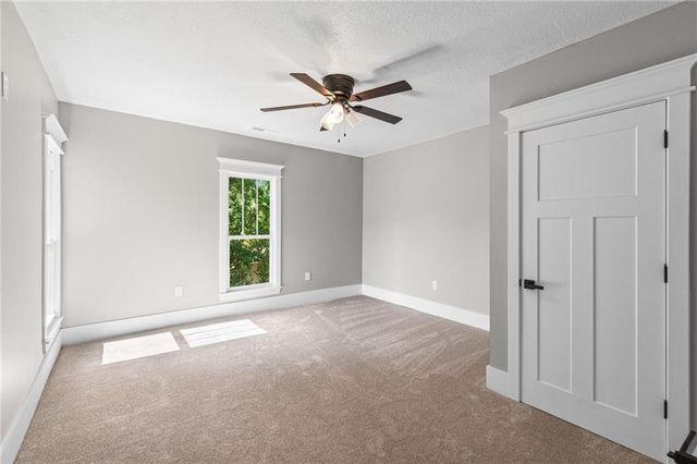 611 Main Street, Clinton, MO 64735