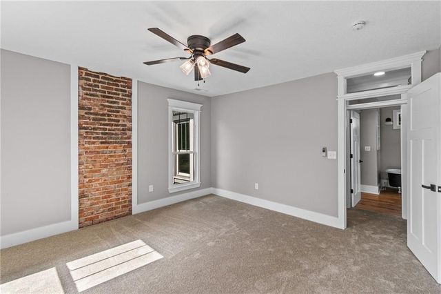 611 Main Street, Clinton, MO 64735