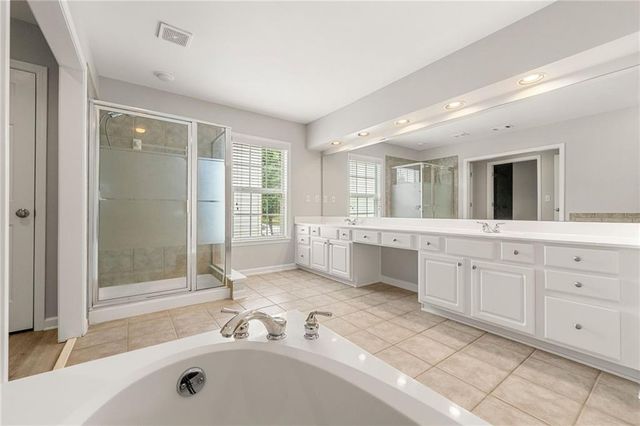 28 Crystal Way, Suwanee, GA 30024