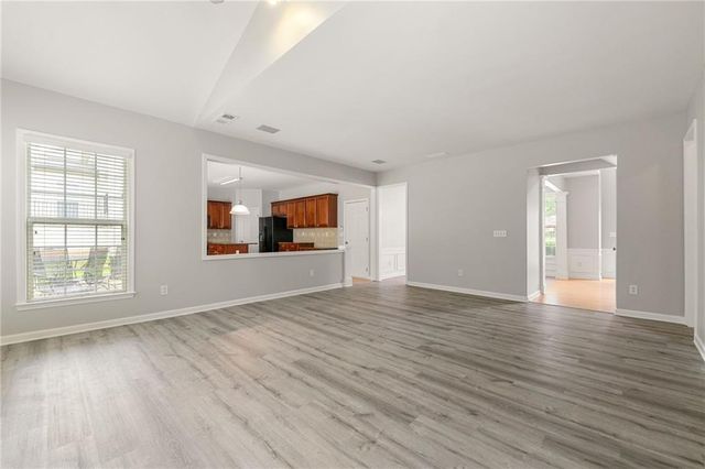 28 Crystal Way, Suwanee, GA 30024