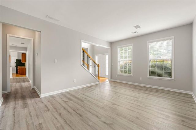 28 Crystal Way, Suwanee, GA 30024