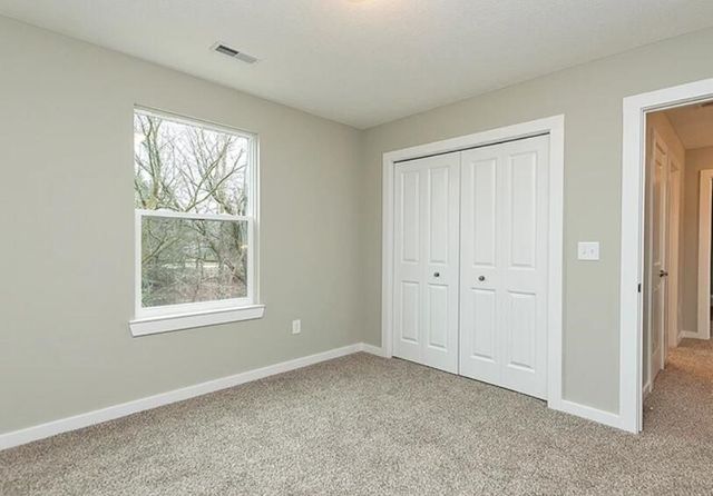 19 Pinewood Drive, Grass Lake, MI 49240