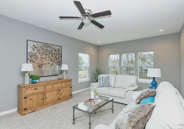 19 Pinewood Drive, Grass Lake, MI 49240