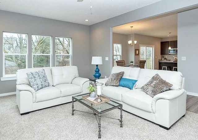 19 Pinewood Drive, Grass Lake, MI 49240