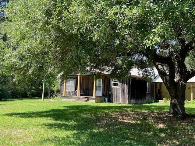 1189 Parish Line Road, Deridder, LA 70634