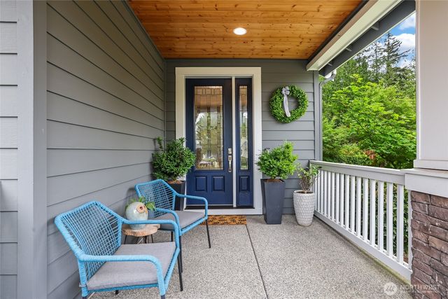 1601 NE Falls Drive, Issaquah, WA 98029
