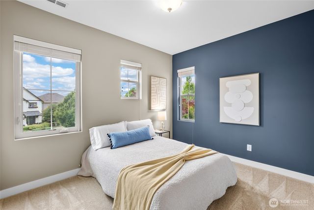 1601 NE Falls Drive, Issaquah, WA 98029