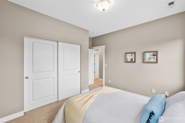 1601 NE Falls Drive, Issaquah, WA 98029