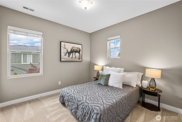 1601 NE Falls Drive, Issaquah, WA 98029