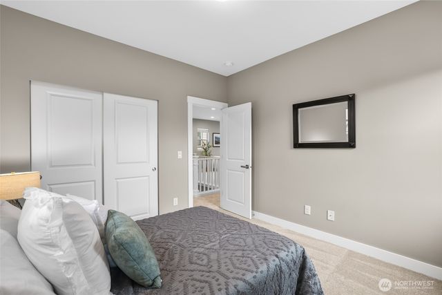 1601 NE Falls Drive, Issaquah, WA 98029