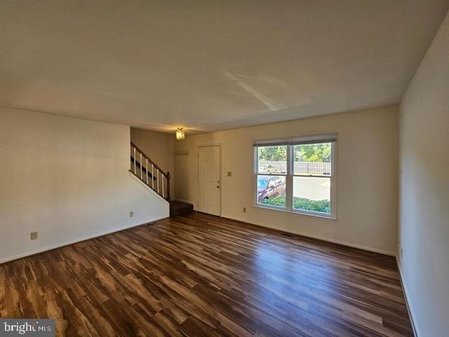 806 GROVE AVE, Fredericksburg, VA 22401