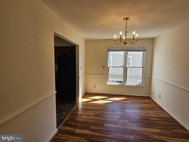 806 GROVE AVE, Fredericksburg, VA 22401