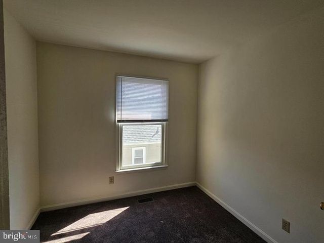 806 GROVE AVE, Fredericksburg, VA 22401