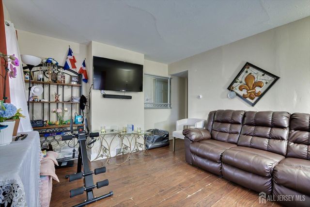 165 2nd Street, South Amboy, NJ 08879