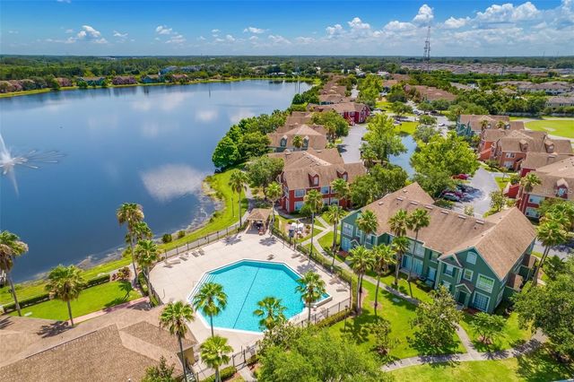 9554 LAKE CHASE ISLAND WAY 9554, Tampa, FL 33626