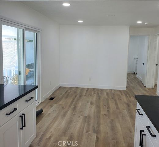 8811 Canoga Avenue 371, Canoga Park (los Angeles), CA 91304