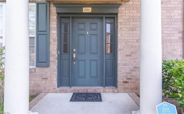 430 Blue Beech WAY, Chesapeake, VA 23320