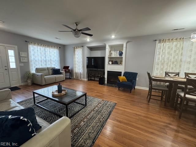 430 Blue Beech WAY, Chesapeake, VA 23320