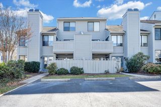 2323 Wood Gate LN, Salem, VA 24153