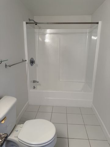 1550 Worcester Rd 304, Framingham, MA 01702