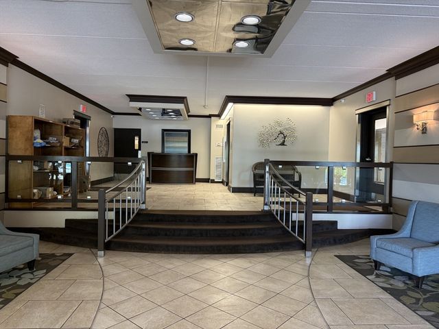 1550 Worcester Rd 304, Framingham, MA 01702